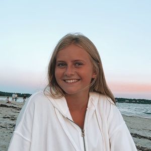 Meet your Posher, Jillian